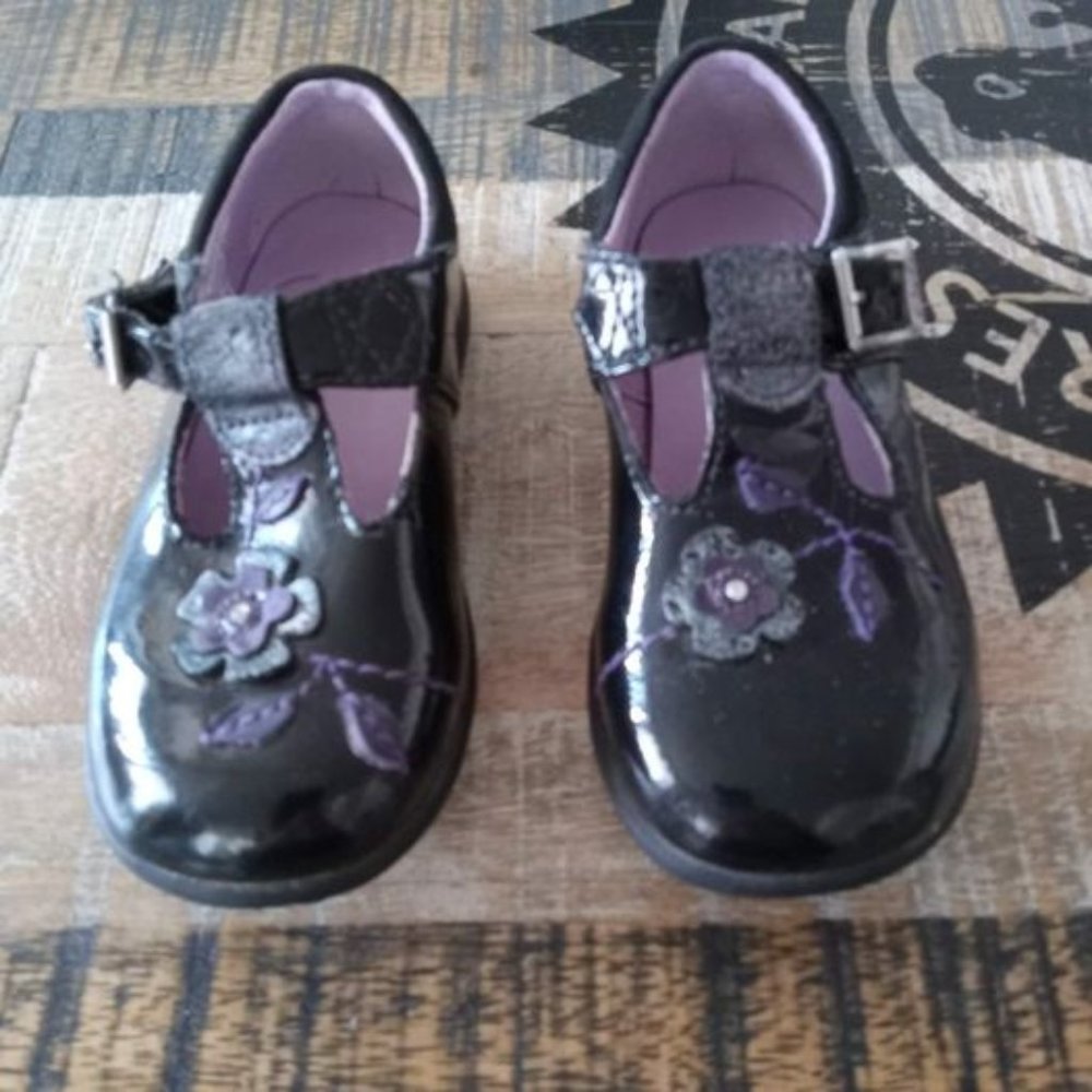 Clarks 5 F (12,6 cm)